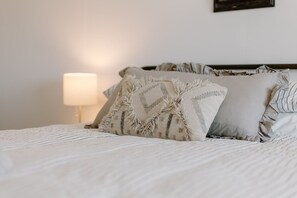 Deluxe Loft, Non Smoking, City View | Free WiFi