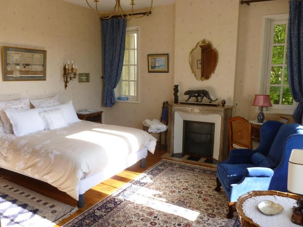 Luxury Suite, Balcony, Garden View