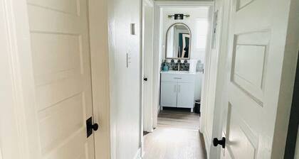 New Listing! Berry's Place - Downtown Montgomery - 2 Blocks from State Capitol!