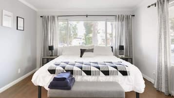 1 bedroom, iron/ironing board, travel cot, WiFi