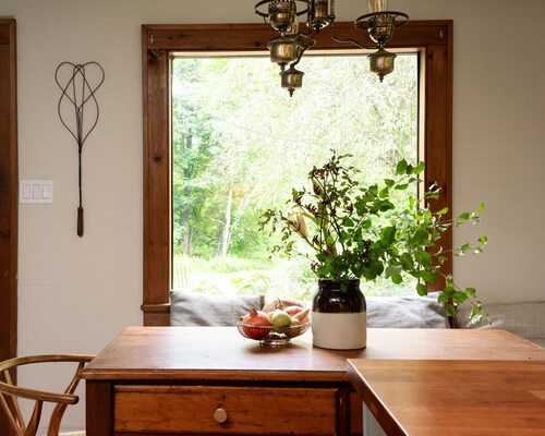 Hudson Pond · Garden Queen Suite · GF Breakfast
