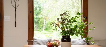 Hudson Pond · Garden Queen Suite · GF Breakfast