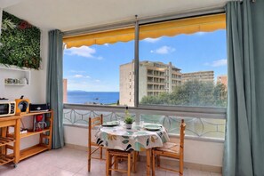 Dining - L’Écrin des Sanguinaires - Sea View (Ajaccio)