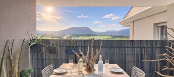 Evasion Tropicale - Vue montagne & terrasse