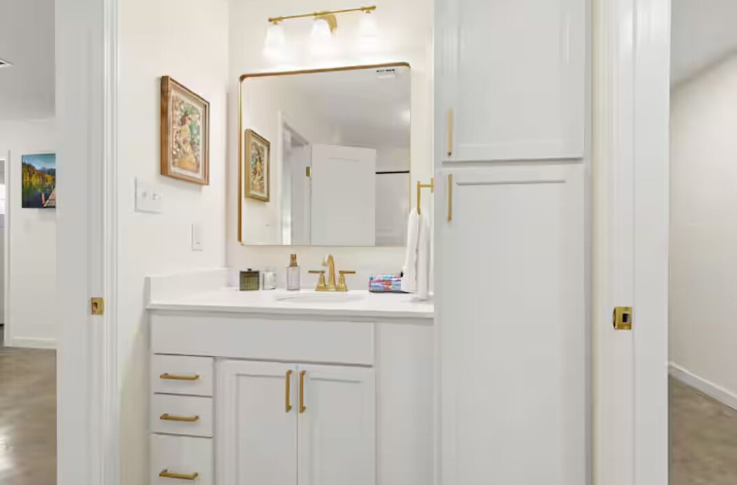 Luksushus, 2 soverom, kjøkken | Bad