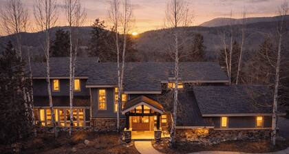 Keystone Alpine Haven by Avantstay Mountain Retreat Hot Tub Near Keystone Resort + Trails