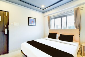 House | 1 bedroom, iron/ironing board - Deluxe With Twin Bed Super Townhouse (Hyderabad)