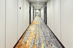 Deluxe Double Room, Balcony, Mountain View | Interior - Timeless Morogoro (Morogoro)