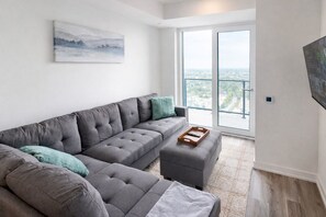 Living area - Executive King Condo With Home Cinema | Bowling,Pool,Gym,Sauna,Hot Tub,Lounge (Kitchener)