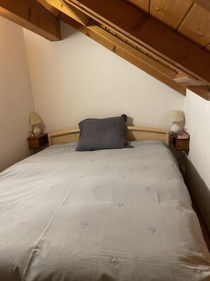 Room - 300m from ski slopes, 3rd floor, balcony, ski locker, 38m ², Valloire (Valloire)