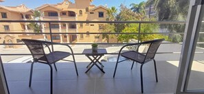 Property grounds - Nice condo in quiet area 5 minutes from downtown! (Cabo San Lucas)