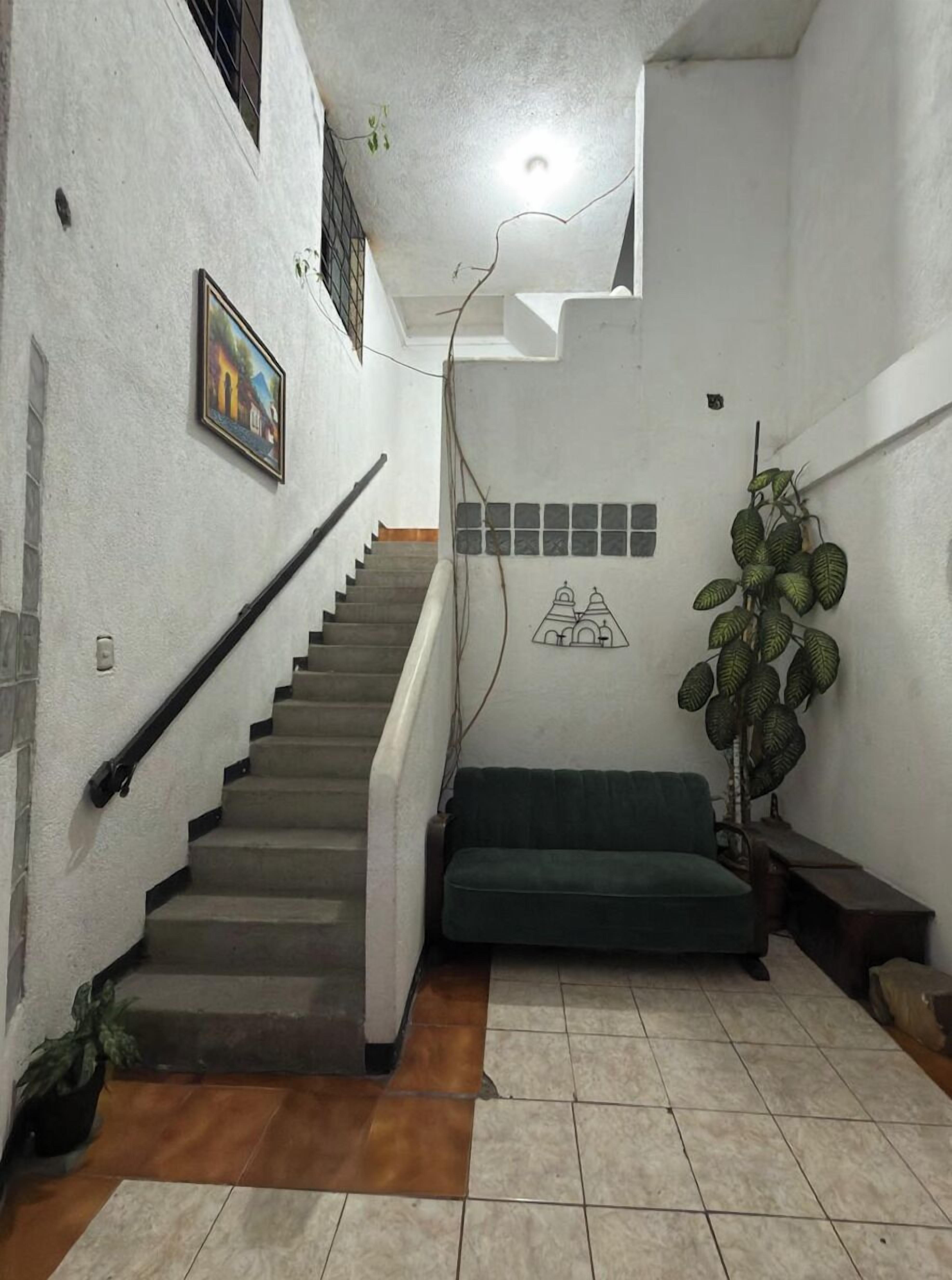 Peaceful 2-bed - Miraflores 3rd Floor - Private Guatemala City Center - Guatemala City