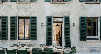 Harmony Homes | Le Plessis-Placy - Near Disneyland, Pool & Games Room