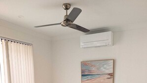 Room - Private Guest Suite in Capalaba • Modern & Quiet (Capalaba)