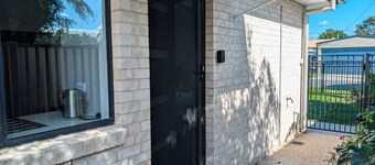 Private Guest Suite in Capalaba • Modern & Quiet