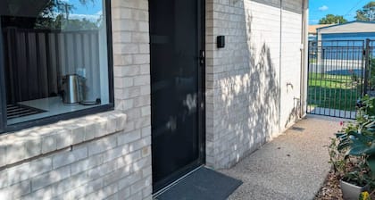 Private Guest Suite in Capalaba • Modern & Quiet