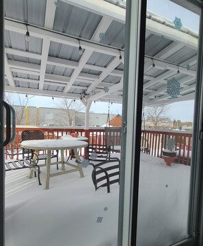 Dining - 3BR Fort Erie Home Near Niagara F (Fort Erie)