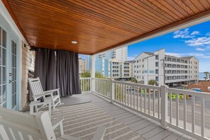 Terrace/patio - Grand Sandcastle | Ocean + Beach Views | Pool + Hot Tub | Sleeps 16 | Elevator (Murrells Inlet)