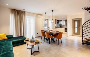Smart TV, table football - Stunning home in Dvornica (Dvornica)