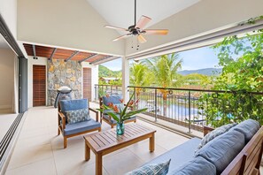 Terrace/patio - La Balise Marina - Two Bedroom Apartment, Sleeps 4 (Rivière Noire)