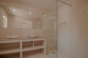 Shower, hair dryer, towels - FLH Luz Tavira Al-Lagar II (Tavira)