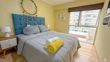 Apartment, 3 Bedrooms, Kitchen