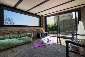 リビング エリア