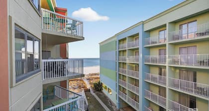 BEACHFRONT! Convenient, Cozy 2-bedroom condo with HYBRID POOL in Orange Beach