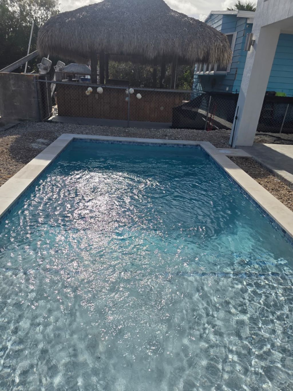 Piscine extérieure, piscine chauffée