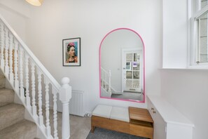 Interior - Ivory Court Suite - Grampian Lettings (Aberdeen)