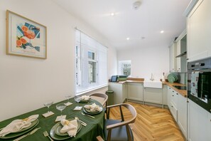 Dining - Ivory Court Suite - Grampian Lettings (Aberdeen)