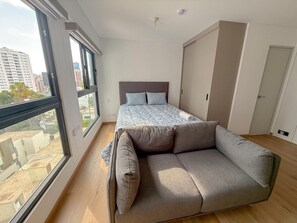 Apartment, 1 Queen Bed, Kitchenette, City View | Interior - Loft con parking piscina y gym 802 (Lima)