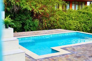 Outdoor pool - Santirome 2 - Quiet Caribbean Studio for Couples (Westpunt)