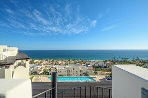 Pool - Brisas del Mar Oceanview Penthouse Beachclub/Yacht Membership (San José del Cabo)