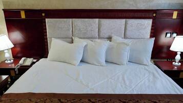 ๋๋ธ๋ฃธ ๋๋ ํธ์๋ฃธ