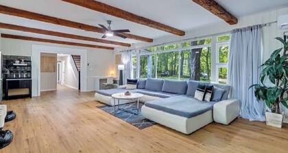 Spacious 5-bed home in charming Stroudsburg with indoor/outdoor pool! Near all!