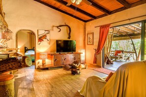 Apartamento, vistas al jardín