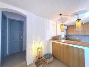 Interior - Stairway to Heaven - Your Serene Mykonos Escape with Breathtaking Sea Views (platis gialos)