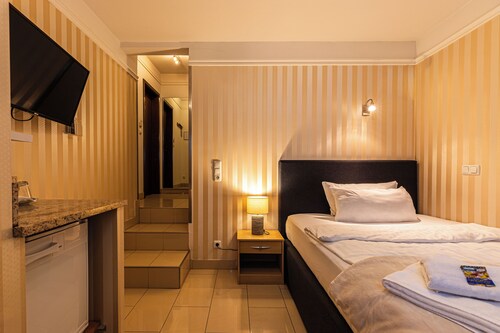 Cozy room- only 15 minutes from Frankfurt