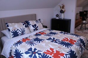 1 bedroom, iron/ironing board, free WiFi, bed sheets