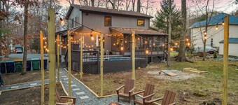 Private Heated Pool! Hot Tub, Fire Pit, Game Room!