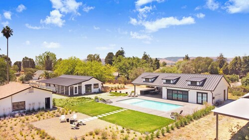 The Carneros Vineyard Estate Pool + Outdoor Kitchen