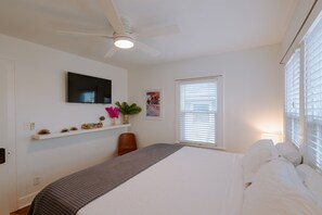 3 bedrooms, iron/ironing board, travel cot, WiFi - Palm Terrace on the Plaza (Kansas City)