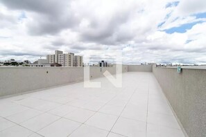 Property grounds - Lyon (Curitiba)