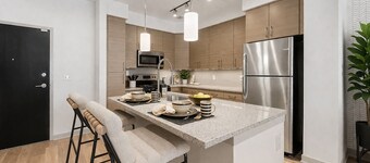 Modern Luxe Apt in Downtown Crown. 
Pool • Gym • Walkable