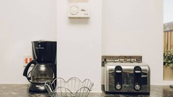 Kaffe og/eller kaffemaskin