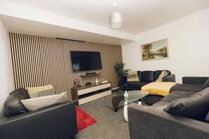 Living area - The City Comfort Heaven (Manchester)