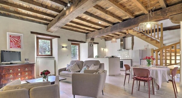 リビング エリア