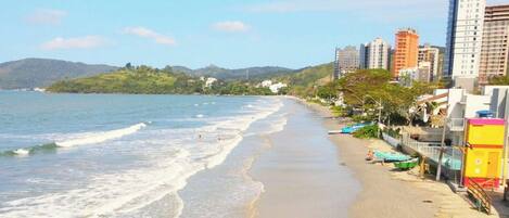 デラックス アパートメント プールアクセス ビーチビュー | ビーチ