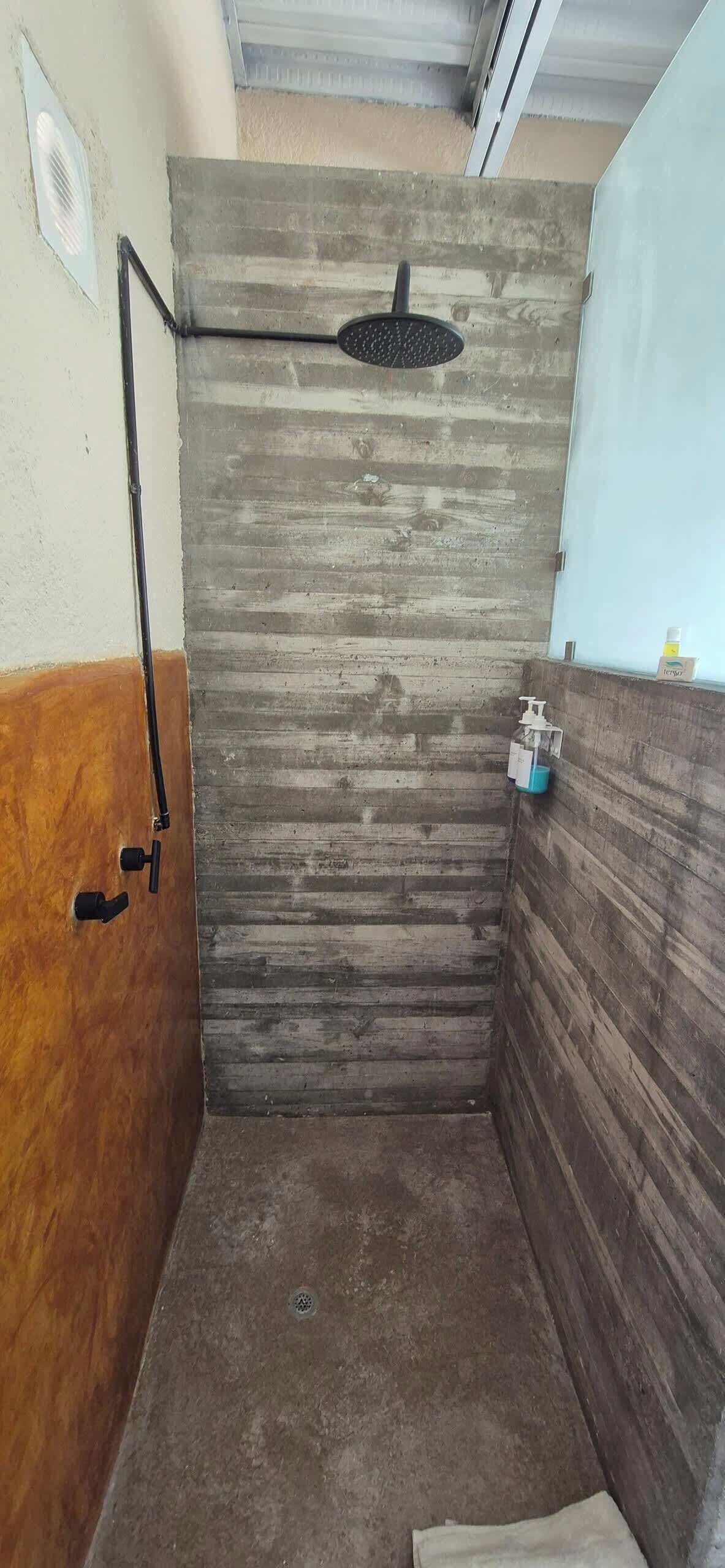 Douche, shampoing